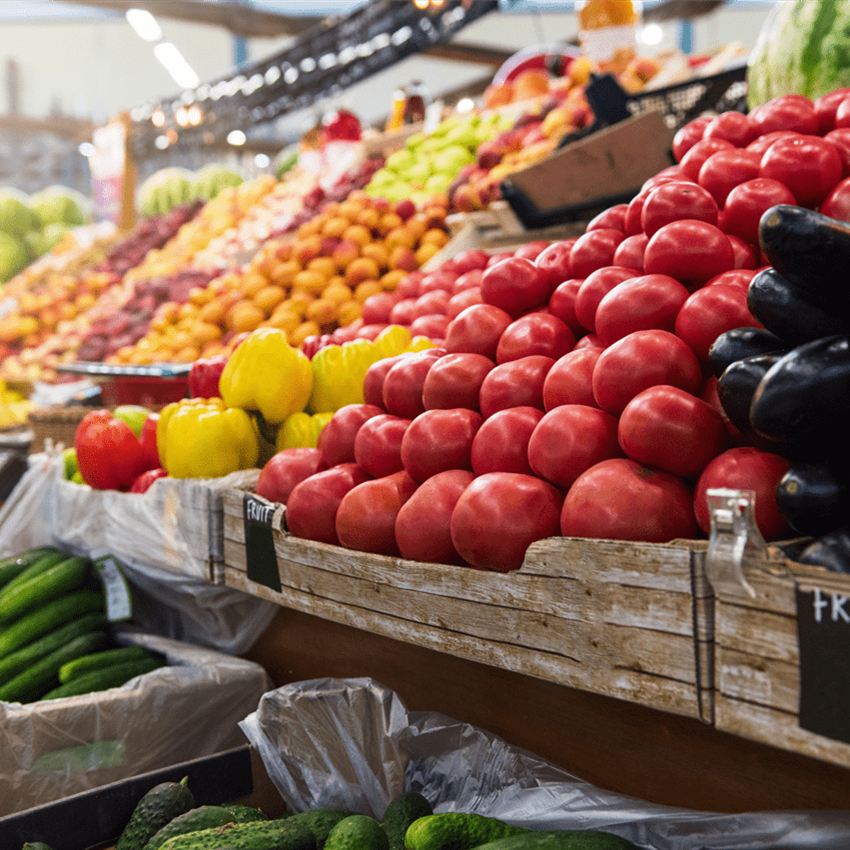 Früchte und Gemüse im Supermarkt