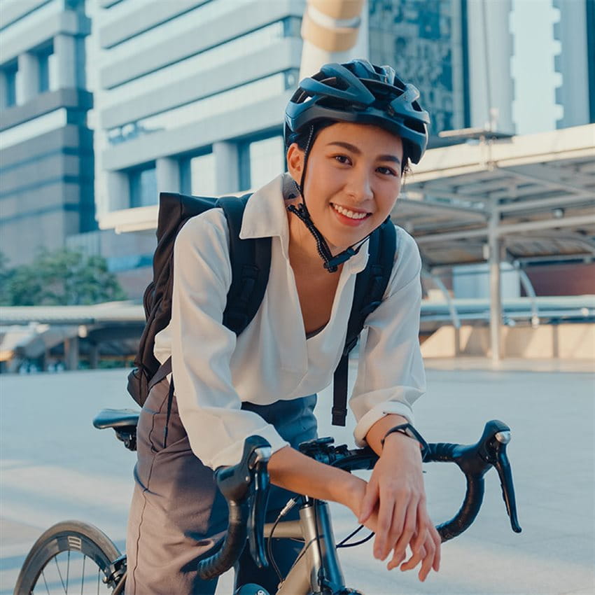 Cyclist with helmet